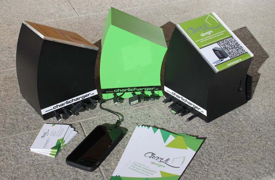 Foto: CharLi Charger Handy Ladestation für Lokal Charger Geräte