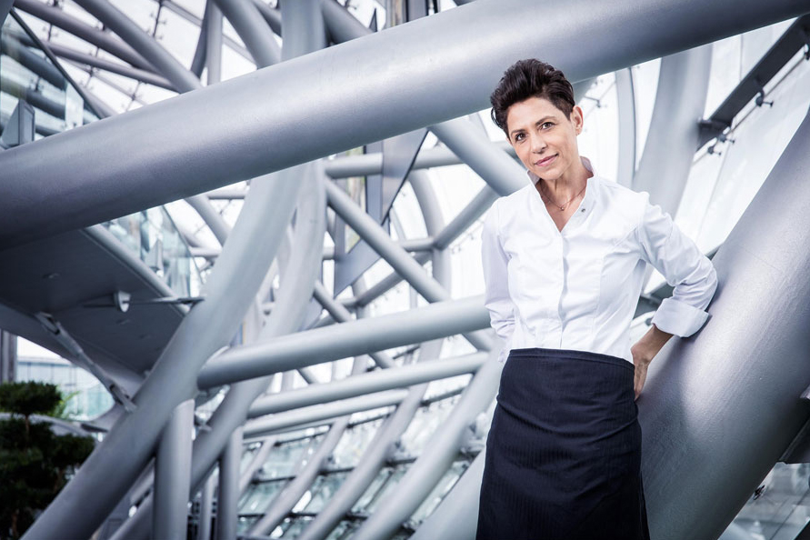 Foto: Helge Kirchberger Photography/Red Bull Hangar-7 Dominique Crenn zu Gast im Ikarus