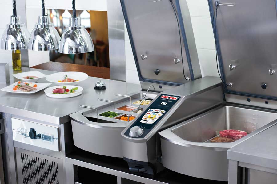 Platzsparende Küchentechnik für die Gastronomie RATIONAL VCC112L