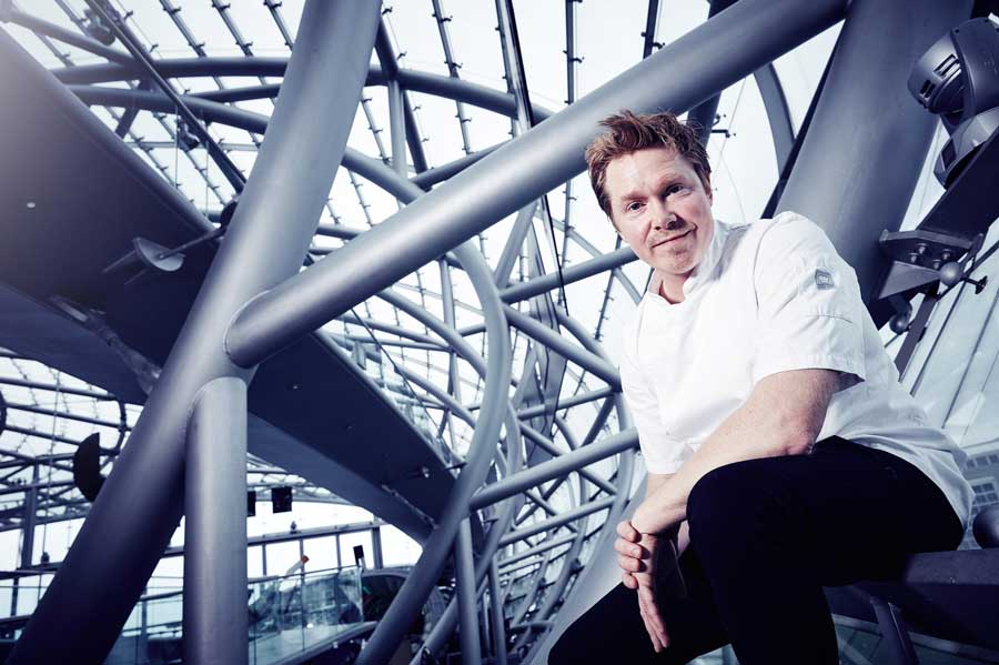 Foto: Helge Kirchberger Photography/Red Bull Hangar-7 New Nordic Cuisine aus Dänemark in Salzburg Søren Selin