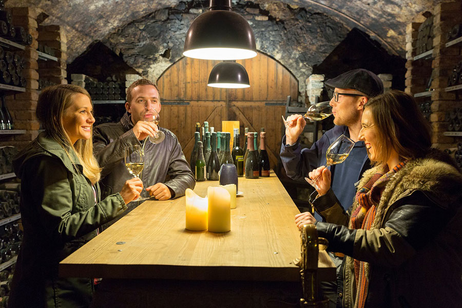 Foto: Rainer Mirau Wein-Messe im Kamptal Loisium