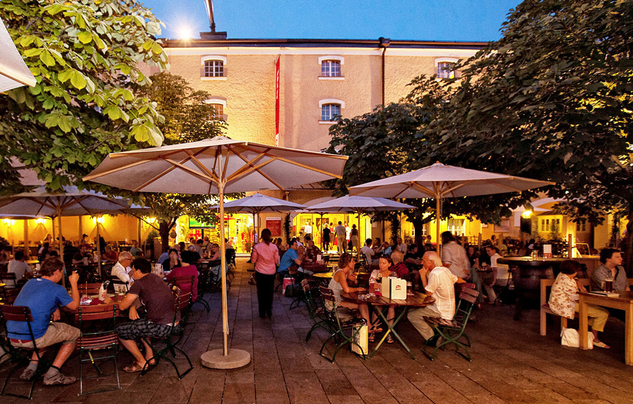 Gegrilltes Spanferkel in Salzburg genießen