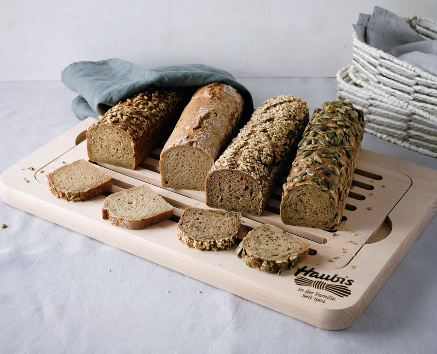 Foto: Haubis Brote für die Gastronomie: Die Haubis 4Kant-Brote passen perfekt in jedes Körberl und eignen sich ideal für den universellen Einsatz bei Tisch und in der Küche.