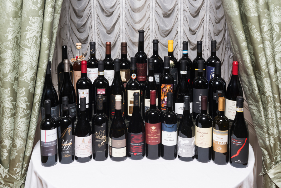 Weine aus Kampanien, Kalabrien, Apulien, Basilikata und Sizilien können bei der Weinbörse in der italienischen Botschaft verkostet werden.