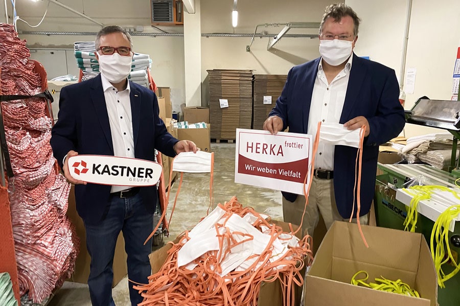 Kastner Kastner Schutzmasken KR Christof Kastner (Geschäftsführender Gesellschafter Kastner) und Mag. Thomas Pfeiffer (Geschäftsführer Herka)