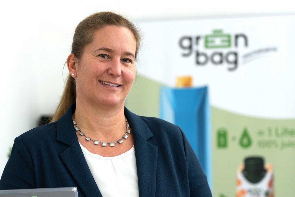 Auszeichnung für Green-Bag Martina Giczy will mit ihrer Idee einen Stein ins Rollen bringen, der einen positiven Nachhaltigkeitseffekt mit sich bringt.