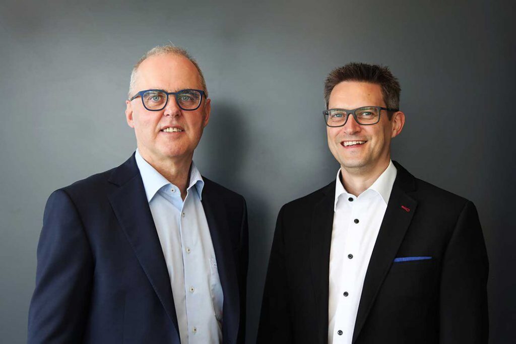 Matthias Wagner verstärkt Wäschekrone-Geschäftsführung Seit dem 1. Januar 2021 bilden Hans Werner Groß (l.) und Matthias Wagner die Geschäftsführung des deutschen Hotelwäschespezialisten Wäschekrone. 