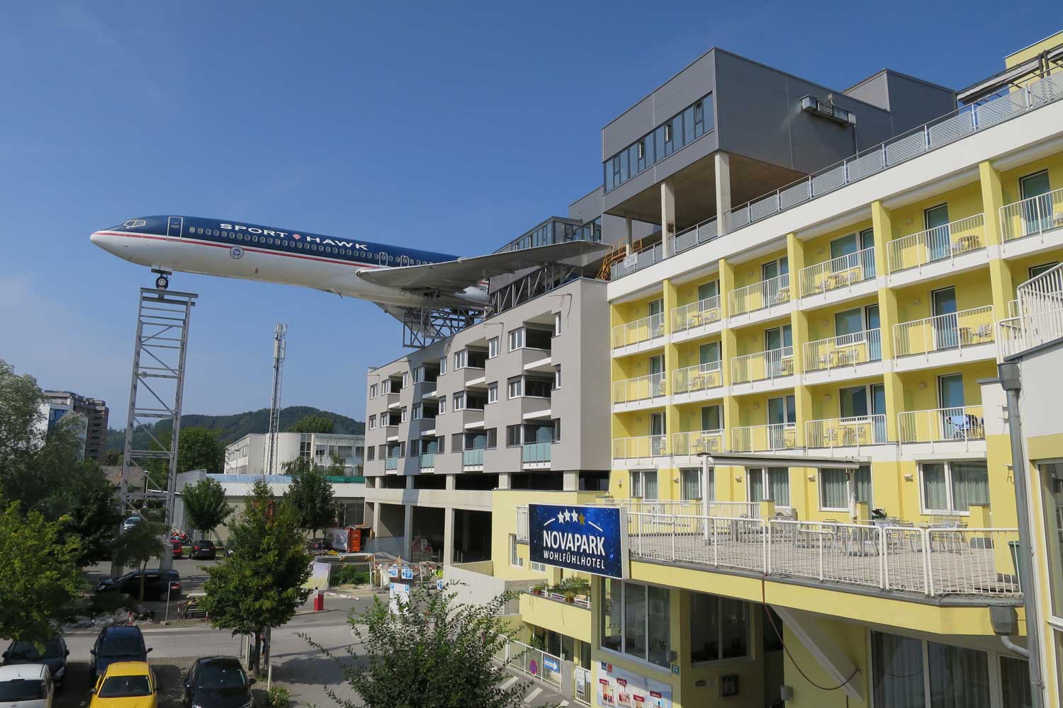 Restaurant im alten Jet Ein ähnliches Projekt gibt es bereits in Graz.