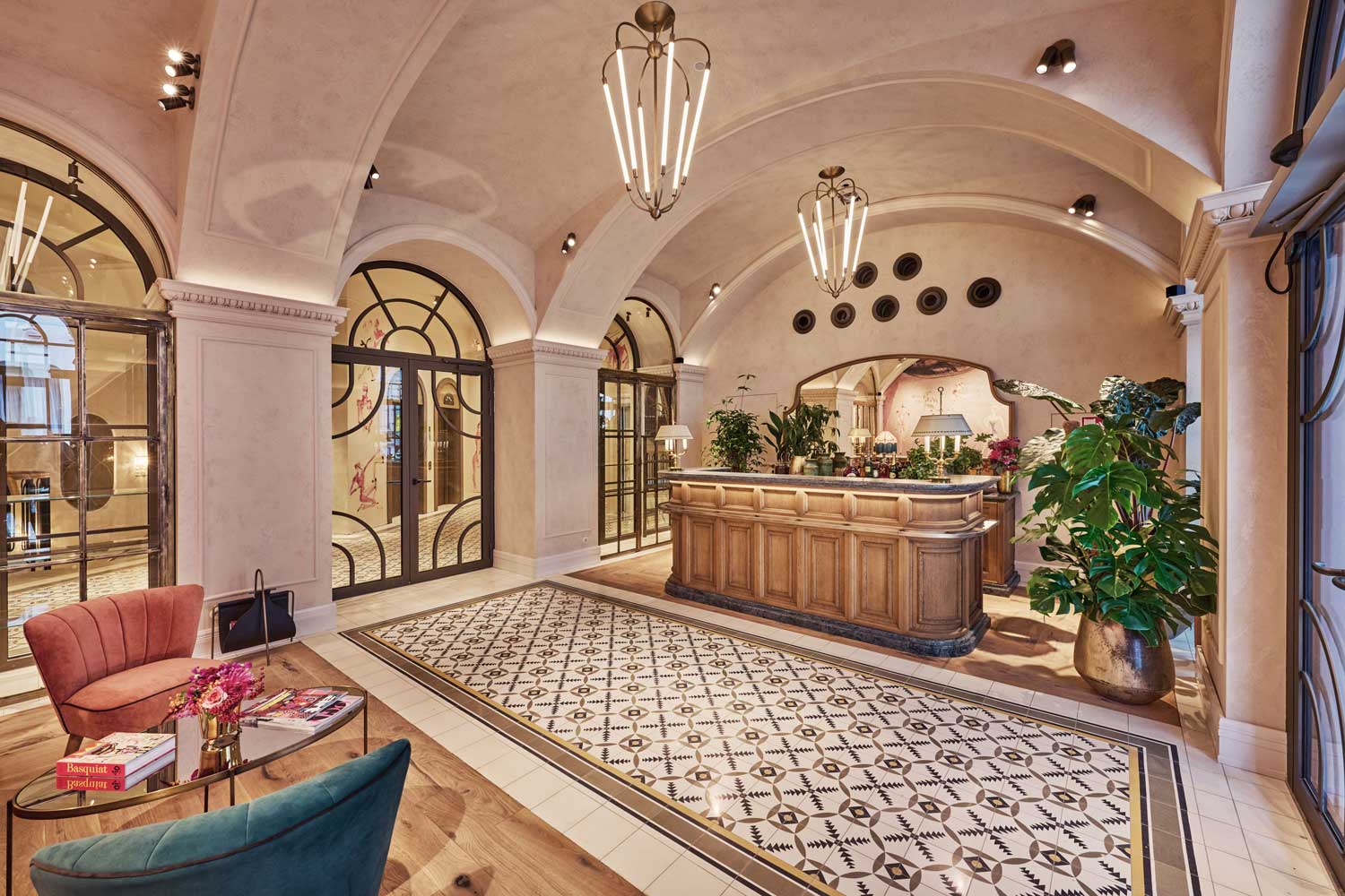 Motto: Luxus Motto: Luxus - Hotellerie/Tourismus - motto 31 08 20211104