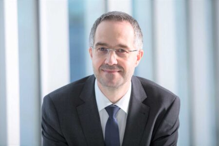 Foto: Vivatis - Hermann Wakolbinger Vivatis-Chef Gerald Hackl setzt bei seinen Produkten auf hohe Qualität und flexible Lösungen.