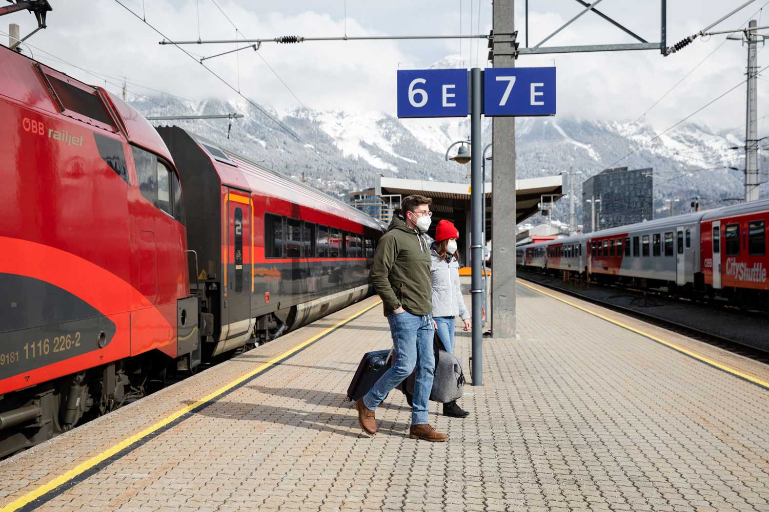 Seit vielen Jahren forciert die Tirol Werbung die öffentliche Anreise, ein wichtiger Baustein in Sachen Nachhaltigkeit. Foto: Tirol Werbung / Mario Webhofer