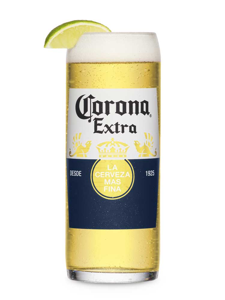 Corona gibt’s jetzt auch vom Fass - Getränke - PerfectDraft Corona Packshot Beer and Lime V2 1