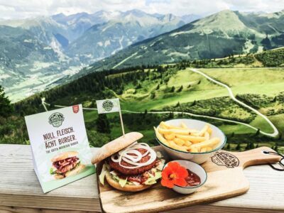 Am Hofgasteinerhaus gibt es neben regionalen Schmankerln auch Leckerbissen aus dem Hause Green Mountain, einer veganen Lebensmittelmanufaktur aus der Schweiz.
