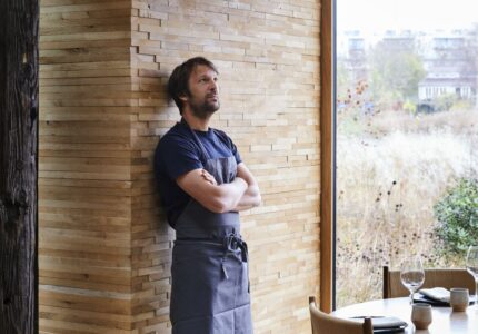 René Redzepi sieht für Luxusrestaurants keine Zukunft und will das Noma daher zu einem Food-Laboratium umwandeln.