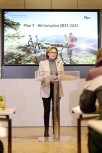 Tourismus-Staatssekretärin Susanne Kraus-Winkler will die Weichen für einen nachhaltigen Qualitätstourismus in Österreich stellen.