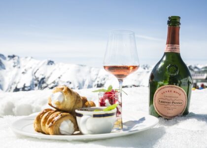 © TVB Paznaun - Ischgl Vom 16. bis 17. April 2023 messen sich wieder 50 internationale Starköche beim traditionellen Riesenslalom und im Live-Cooking-Duell auf der Ischgler Idalp.