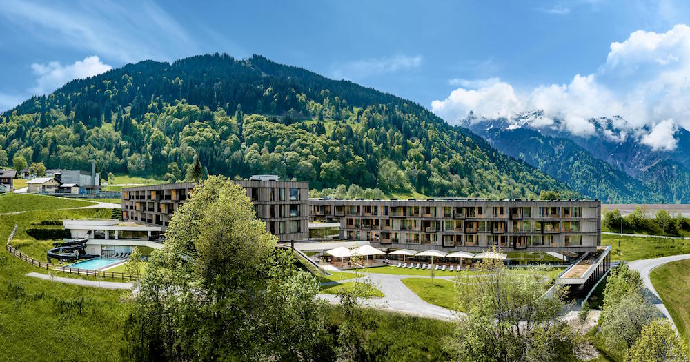 Das Falkensteiner Hotel Montafon konnte die Jury vor allem durch die nachhaltige Bauweise und das innovative Architektur- und Produktkonzept überzeugen.