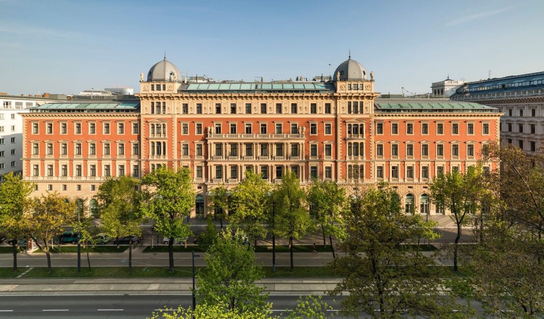 Das Palais Hansen am Wiener Schottenring wechselt im Frühjahr 2024 von Kempinski zur Betreibergesellschaft Minor Hotels unter der Marke „Anantara“.
